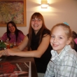 Ad�lka Pol�chov�, Nina Bachro�ov� a Lenka Protivov�, ve�e�e tren�rek po V�no�n�m ko�i, Chomutov 15. 12.
