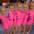 V�no�n� z�v�dek v Praze (5.12.), p��prava na n�stup, zleva: Natalia Chlustinov�, Veronika Hajn�, Vanessa Sko�epov�, Kate�ina �upov� a Sophie Heublein