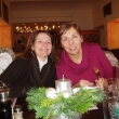 Katka Chlebe�kov� a Eva Bachro�ov�, ve�e�e tren�rek po V�no�n�m ko�i, Chomutov 15. 12.