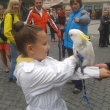 Ad�la �erm�kov� a papou�ek kakadu, v�let p�i Bohemka cup, Praha 1.5.2013