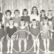 skupina Jitky Fischerov a Blanky Dolealov 1983: zleva nahoe: P. Ungrov, K. Dolealov, J. elembov, M. Bauchnerov, N. Beranov, P. Poubov, K. Malcovsk, dole: V. Nedblkov, M. Kubkov, J. Hejdov, J. Nedblkov, L. Kuerov, M. Brzdov