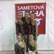 Spole�n� skladba juniorek, naho�e zleva: Kate�ina Jura�kov�, Tereza �i�kov�, Aneta Wottawov�, dole: Aneta �erm�kov�, Monika Charv�tov�, obsadila p�tou p���ku, Sametov� stuha, Brno 17. 11.